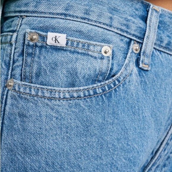 Calvin Klein Jeans Low Rise Loose blue Jeans size 26X30 NWT in packaging - Picture 5 of 12